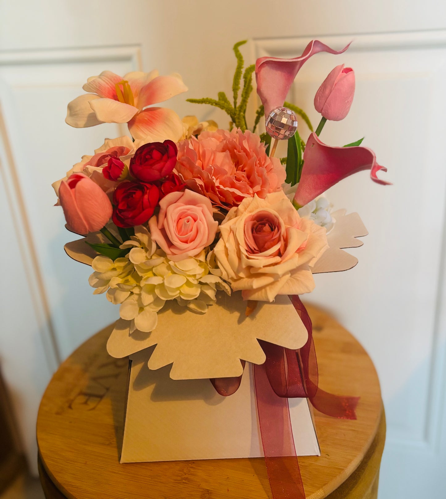 Baby pink Forever Faux box