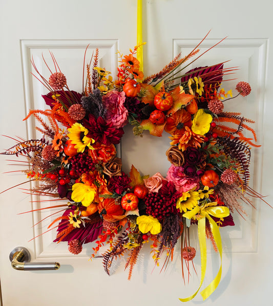 Autumn (hint of yellow)