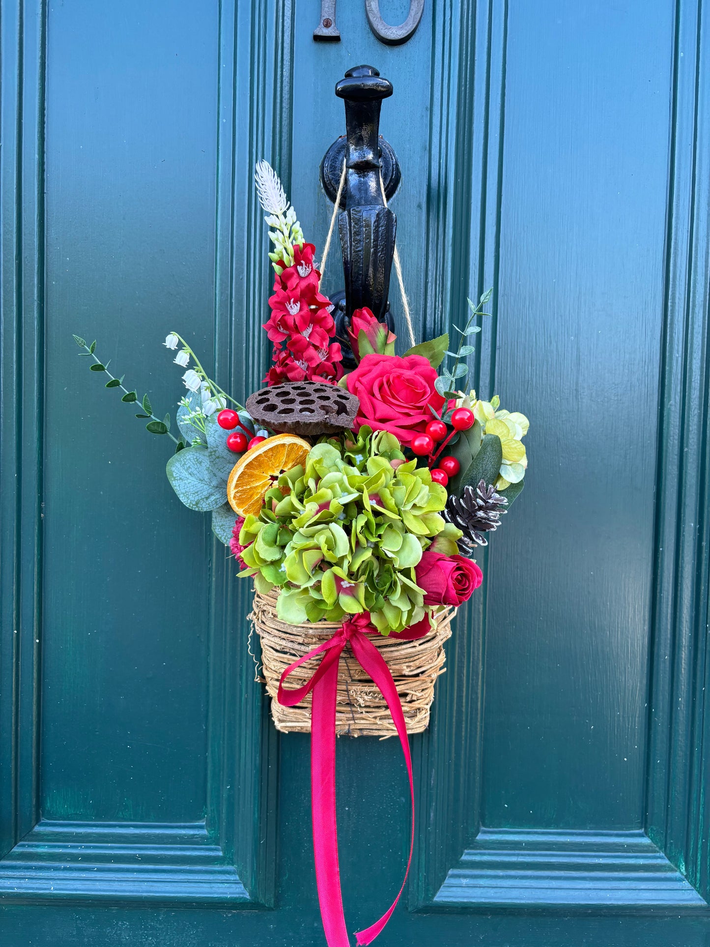 Small Christmas Door Basket
