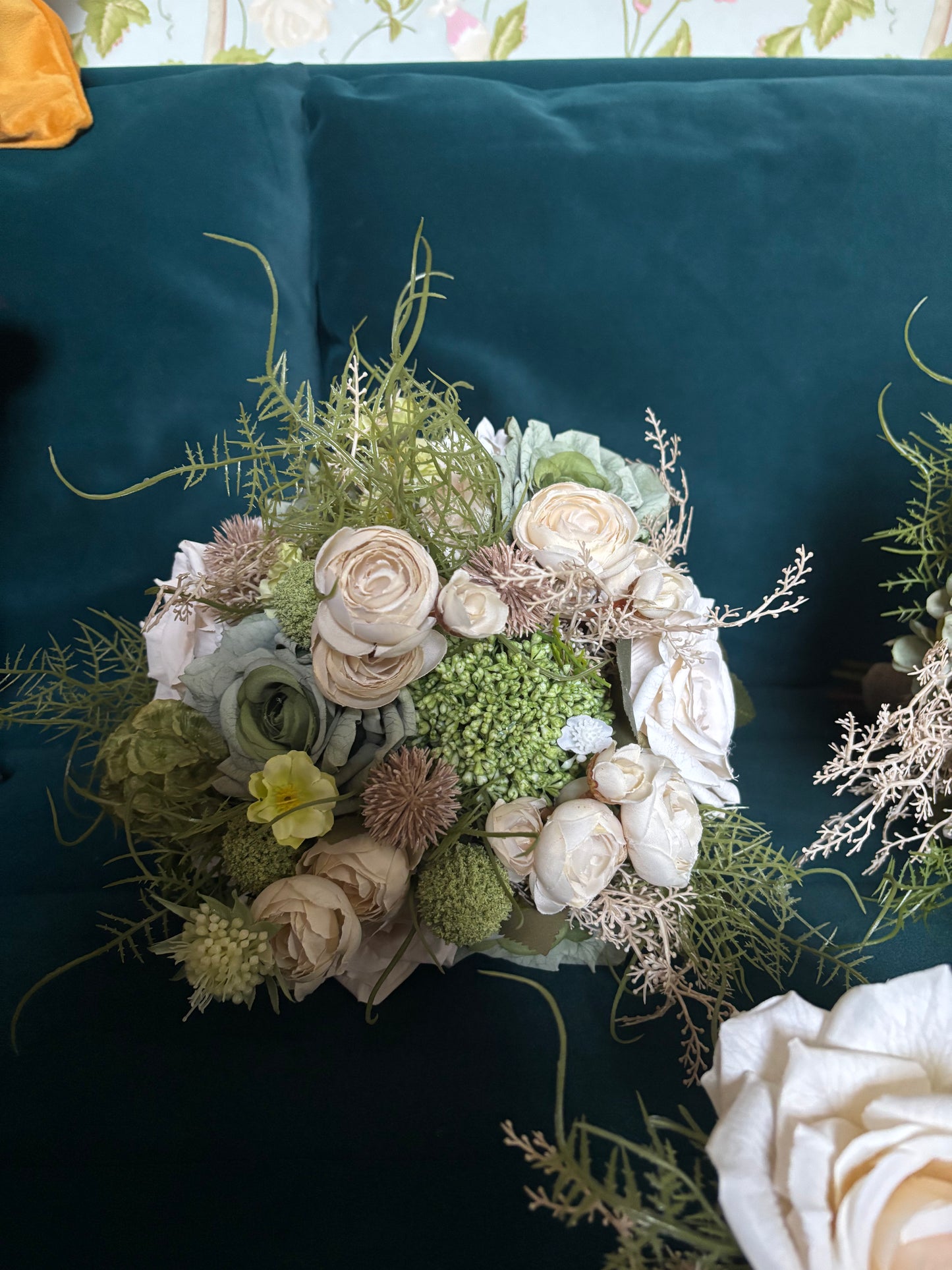 Message for quotes on all Wedding bouquets & buttonholes